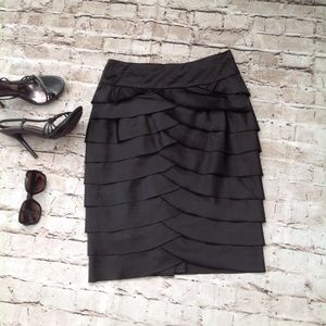 F 21  beautiful Black layered skirt, S